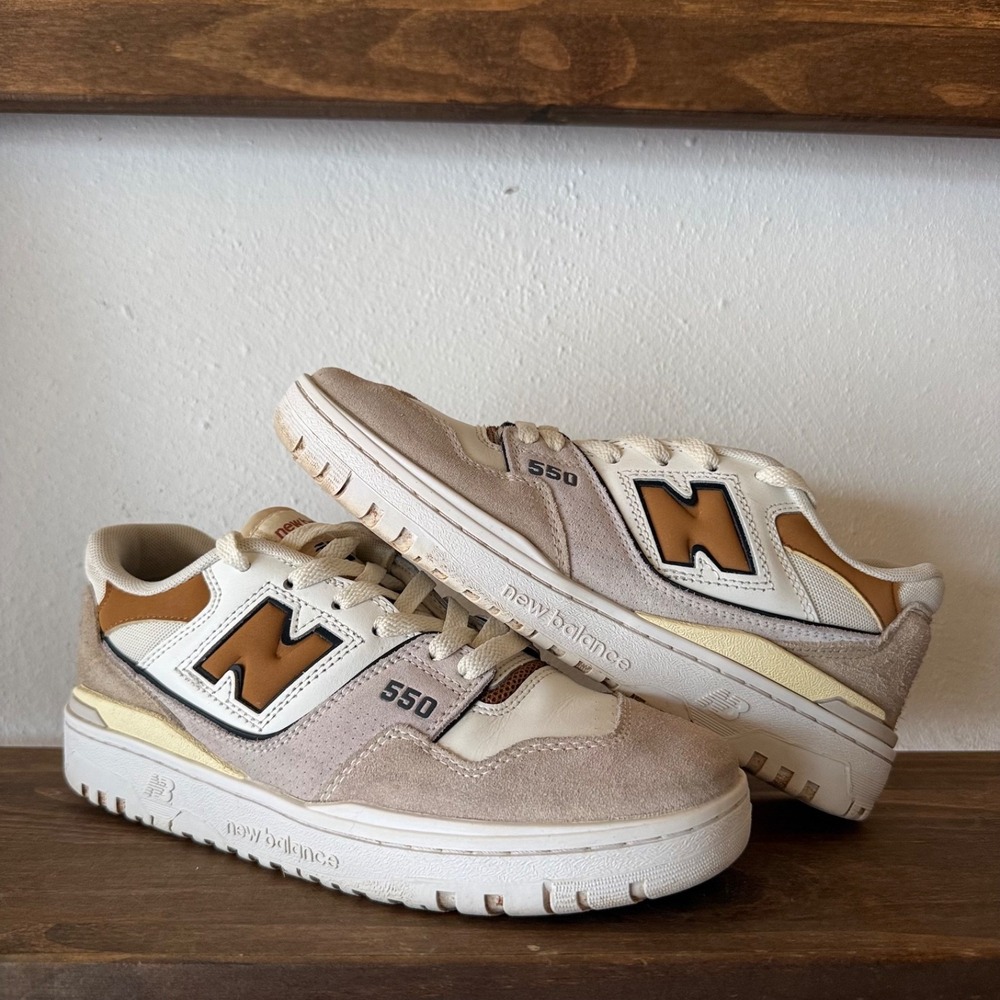 New Balance 550 Sea Salt Tobacco Sneakers Women's 11 Men's 9.5 BBW550ST